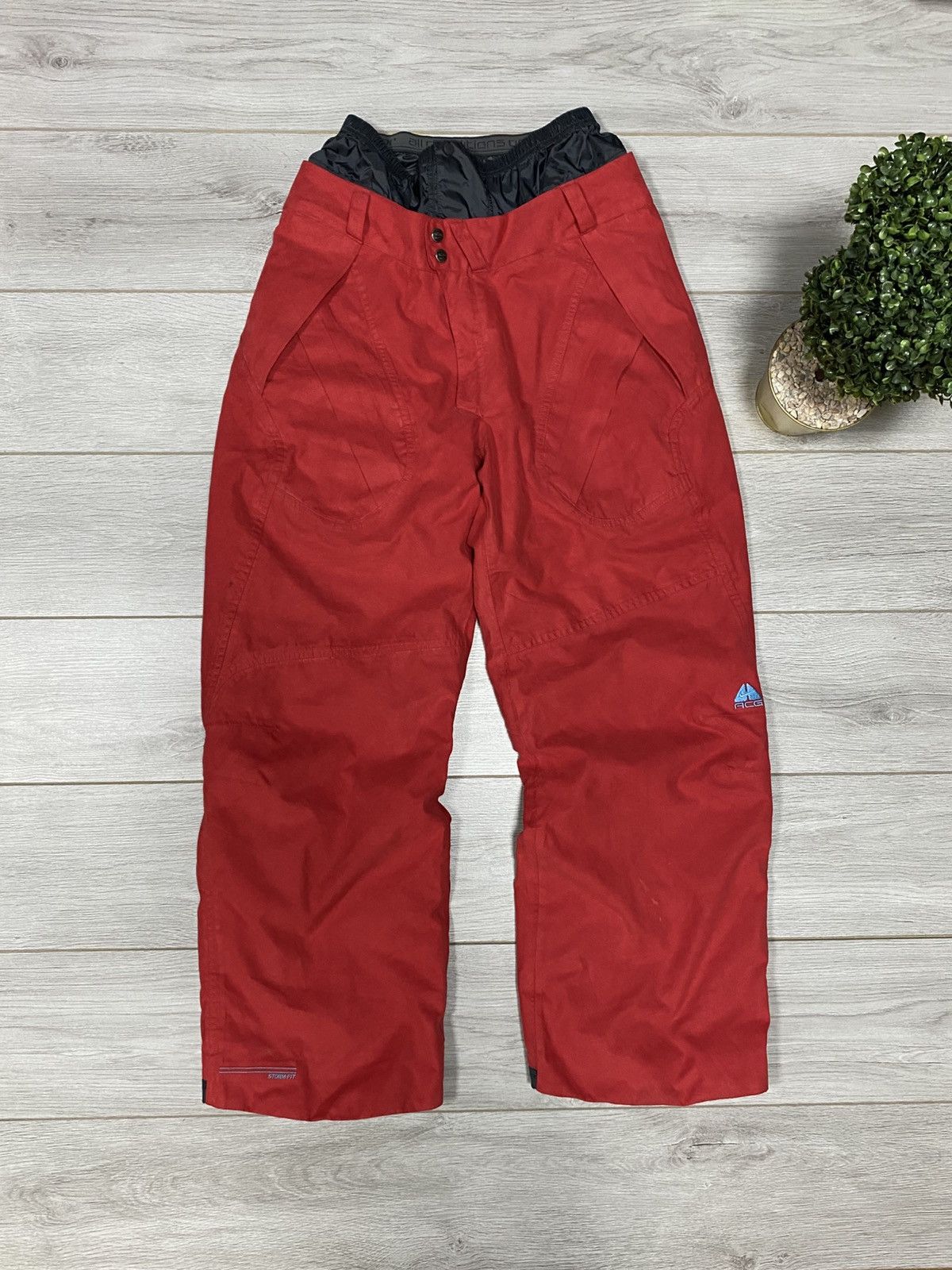Nike acg vintage multi pocket storm fit ski pants snowboard