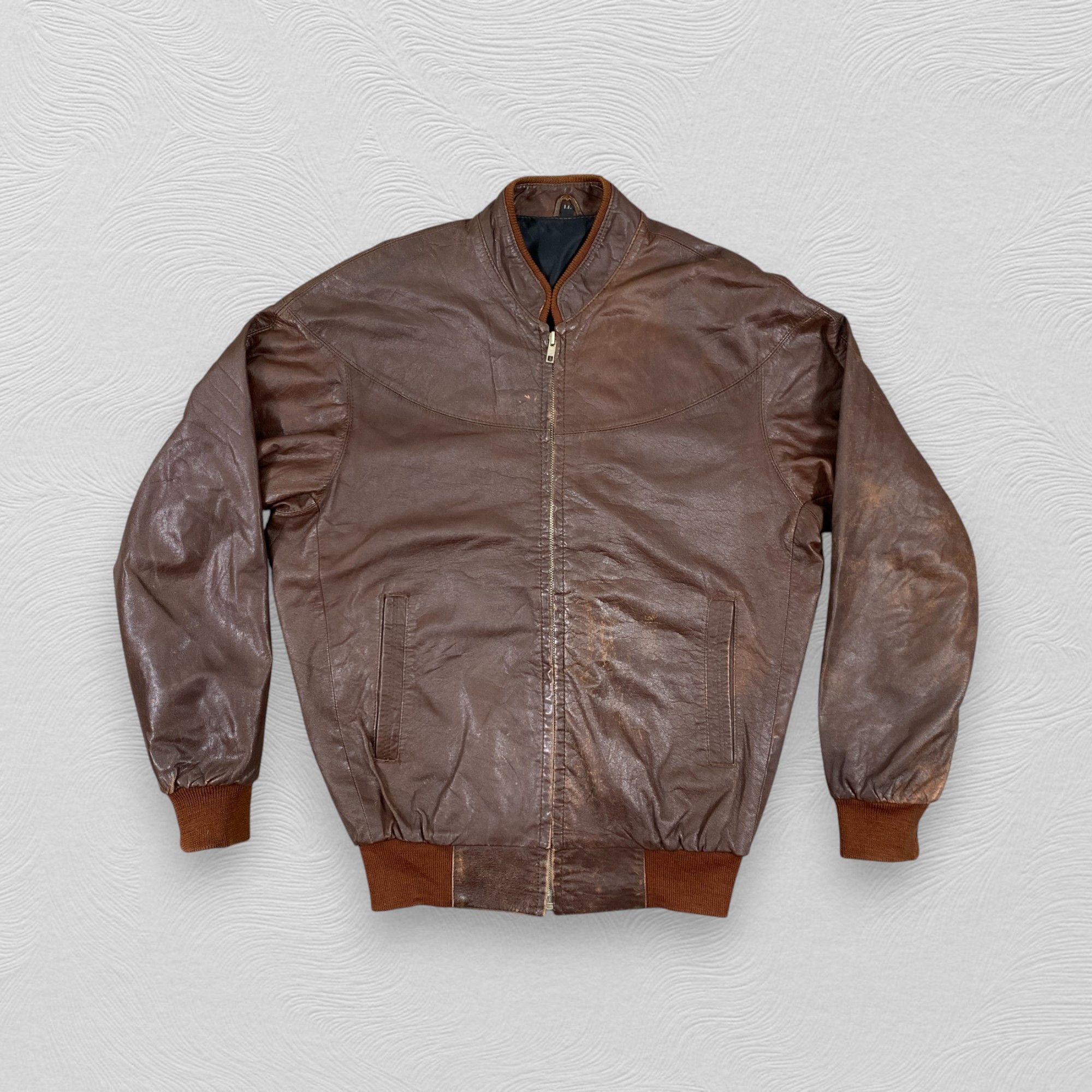 Avirex Vintage Leather Bomber Avirex Style Jacket- J421 Size US L / EU 52-54 / 3 - 1 Thumbnail