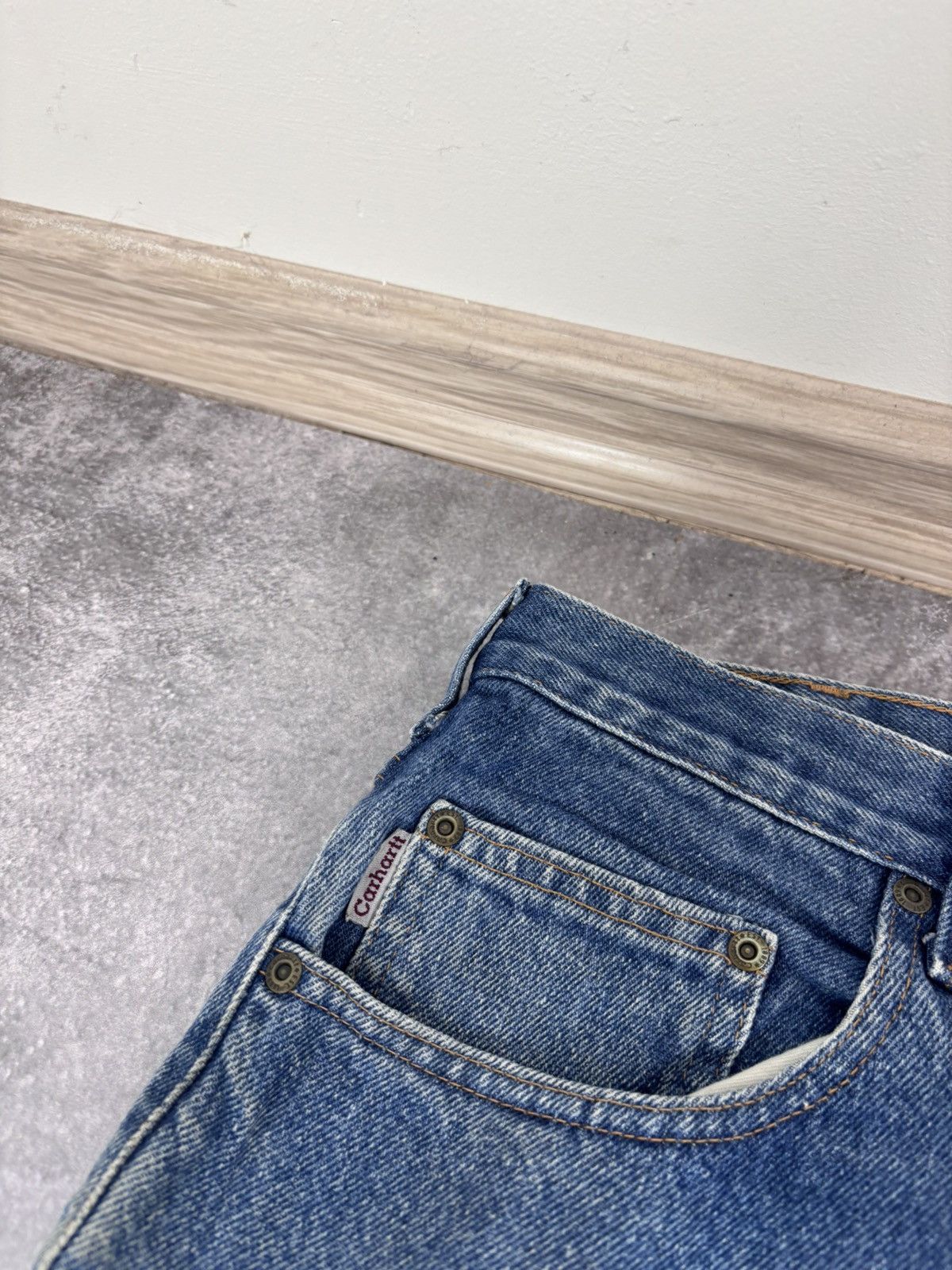 Carhartt Carhartt Men’s Blue Denim Jeans Relaxed Fit Distressed Size US 34 / EU 50 - 14 Thumbnail