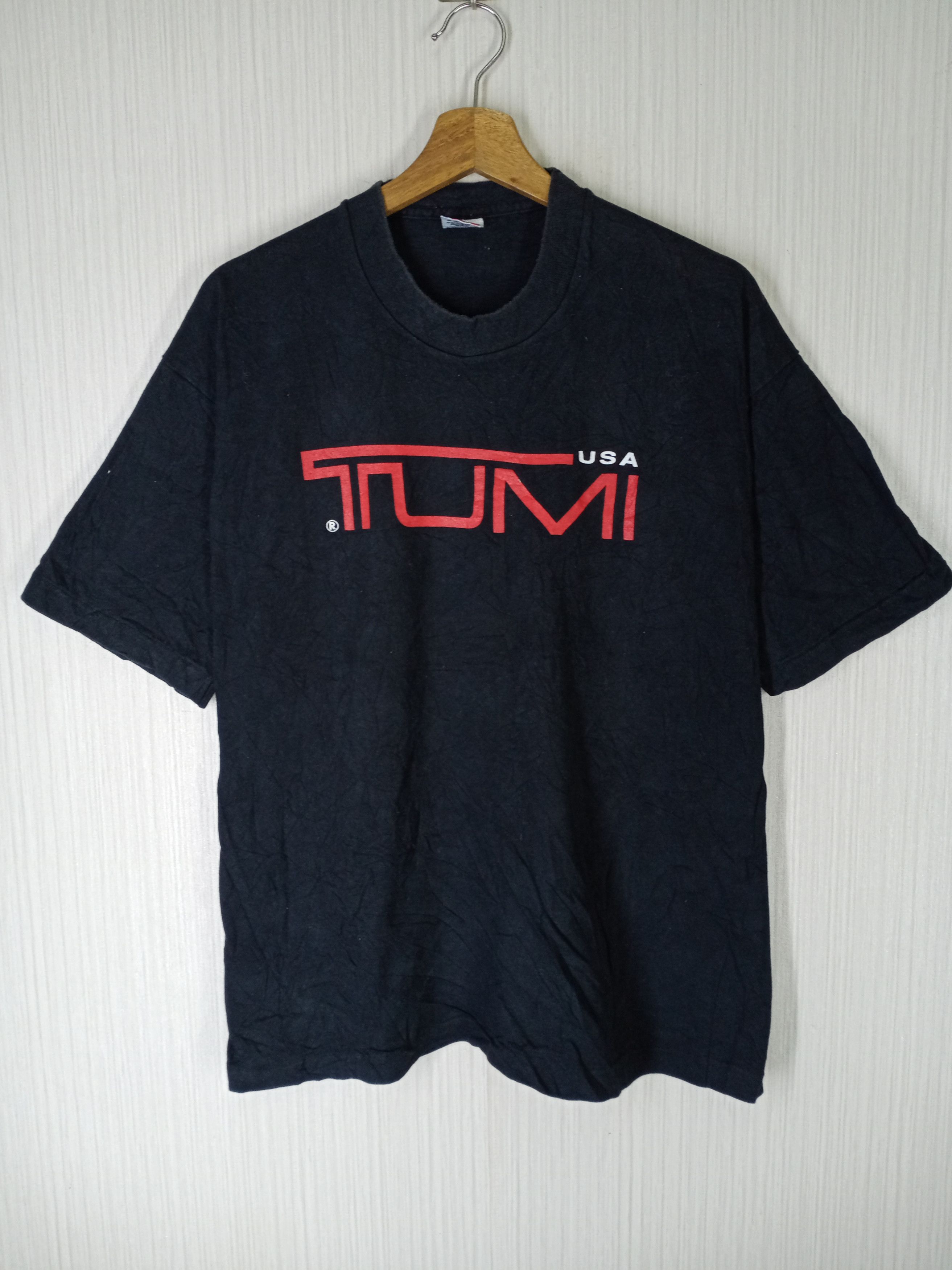 Tumi Rare Vintage 90s TUMI Big Logo Tshirt Size US XL / EU 56 / 4 - 1 Thumbnail