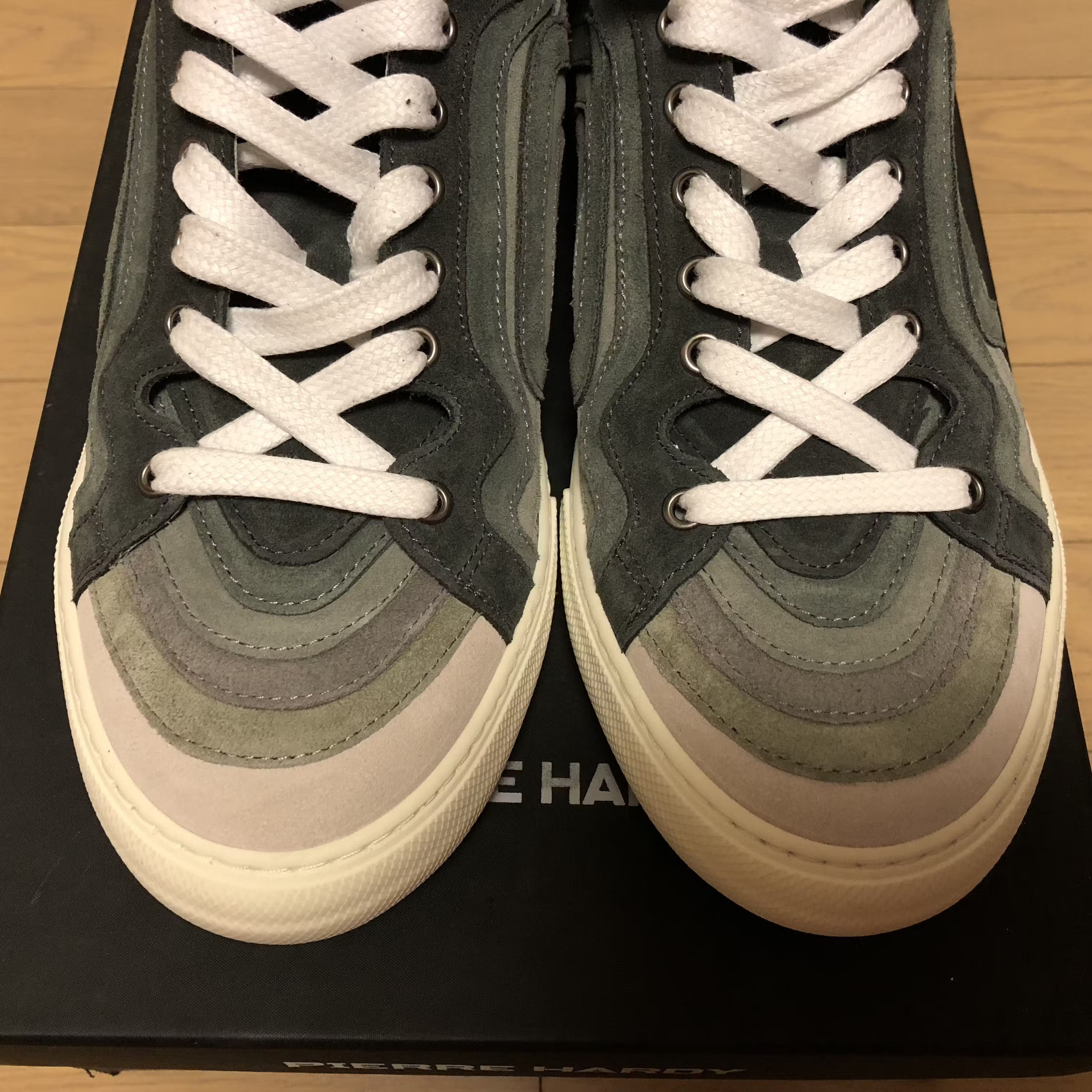 Pierre Hardy Pierre Hardy Grey Rainbow Banded High-Top Sneakers Size US 7.5 / EU 40-41 - 4 Thumbnail