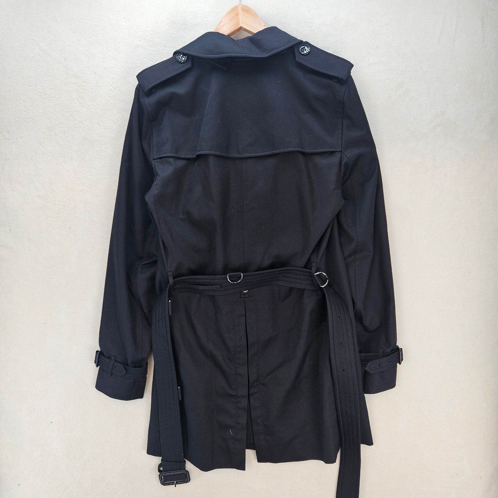 Burberry BURBERRYS MEN'S 46 BLACK TRENCH COAT DOUBLE BREASTED W COVER Size US S / EU 44-46 / 1 - 8 Thumbnail