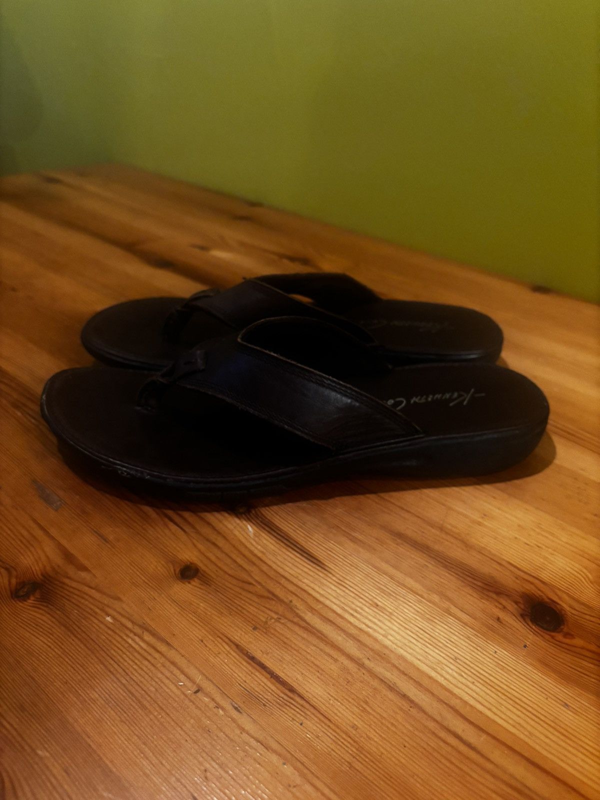 Kenneth Cole Men’s brown leather sandals0204 Size US 8 / EU 41 - 2 Thumbnail