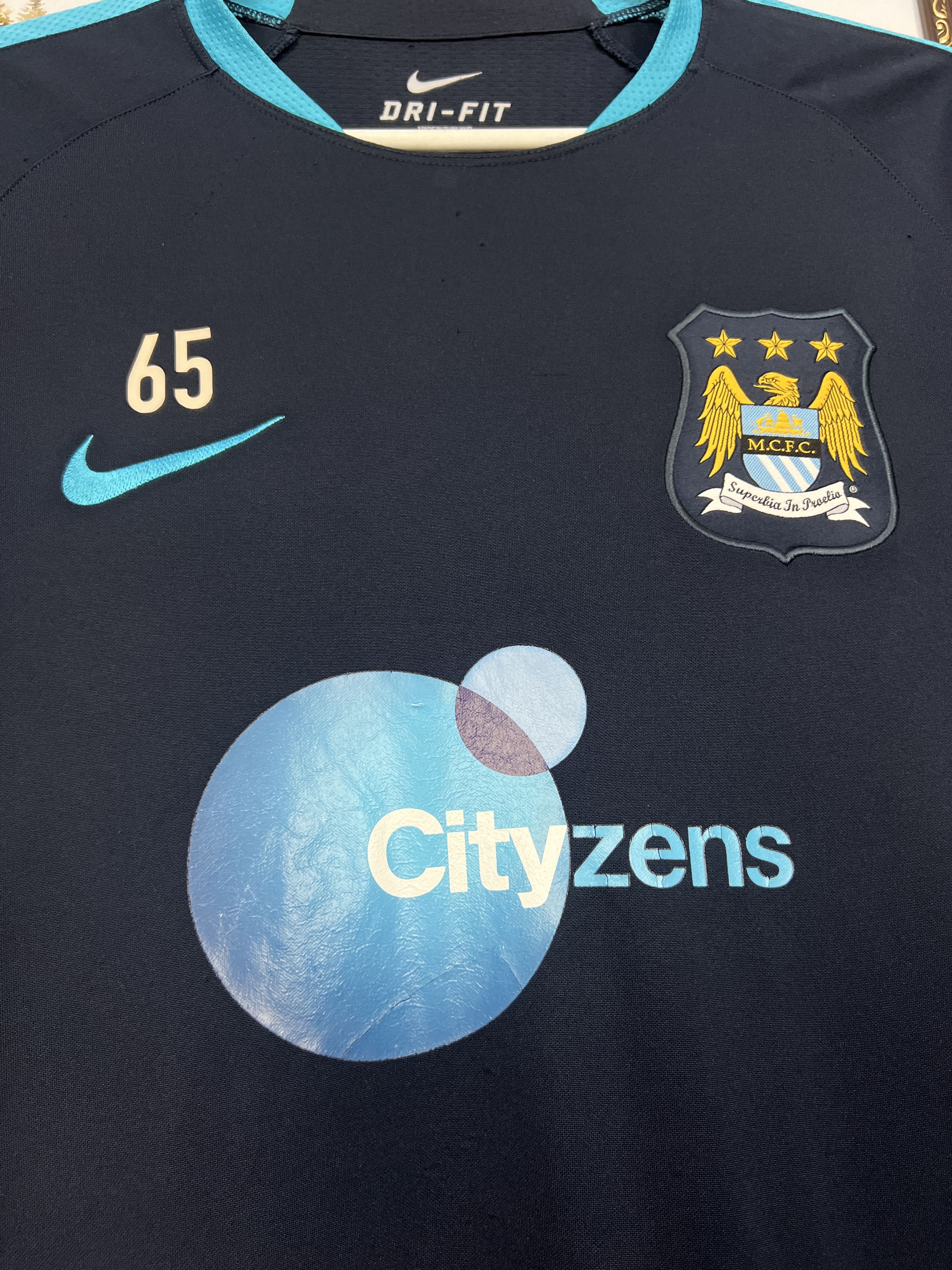 Nike Vintage Nike Manchester City Player Issue Train Shirt Soccer Size US L / EU 52-54 / 3 - 3 Thumbnail