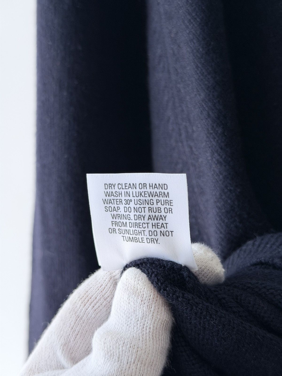 Ballantyne NWT Ballantyne Navy Blue Cashmere Sweater Size US L / EU 52-54 / 3 - 10 Thumbnail