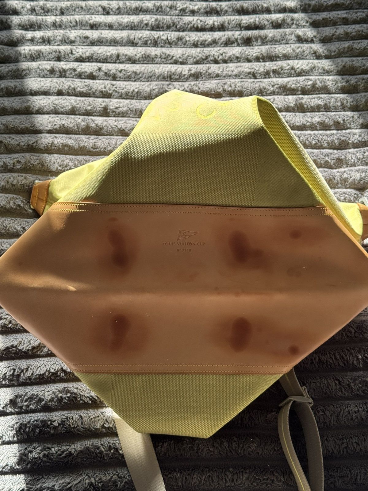 Louis Vuitton Louis Vuitton Limited Edition LV Cup America Cube Bag Size ONE SIZE - 21 Thumbnail