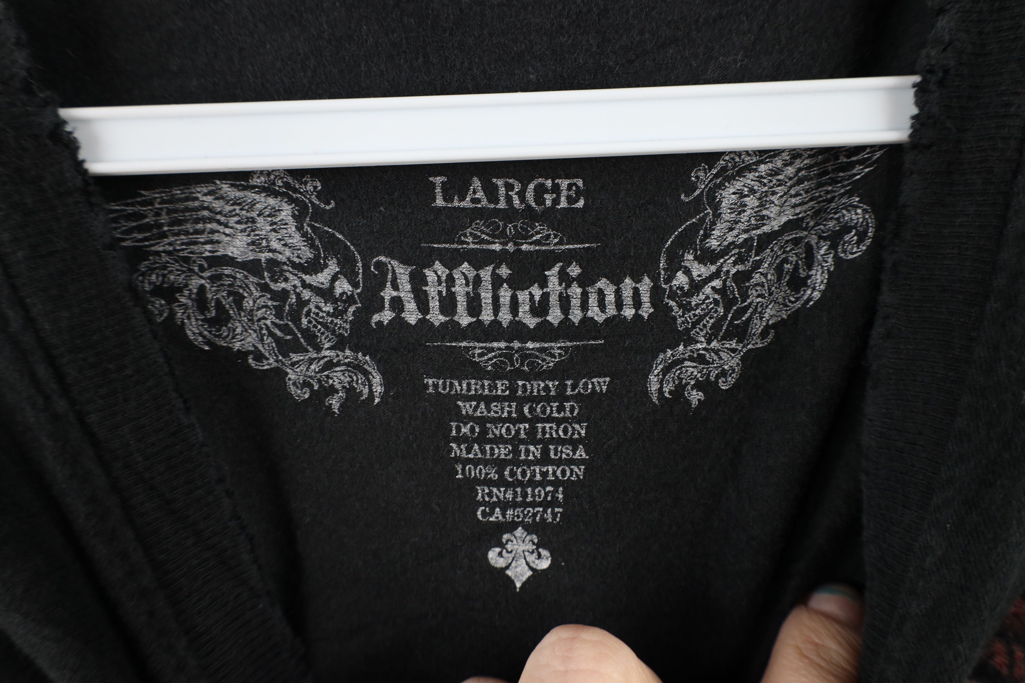 Affliction Vintage Affliction Flower Snake UFC MMA Fighting T-Shirt USA Size US L / EU 52-54 / 3 - 5 Thumbnail