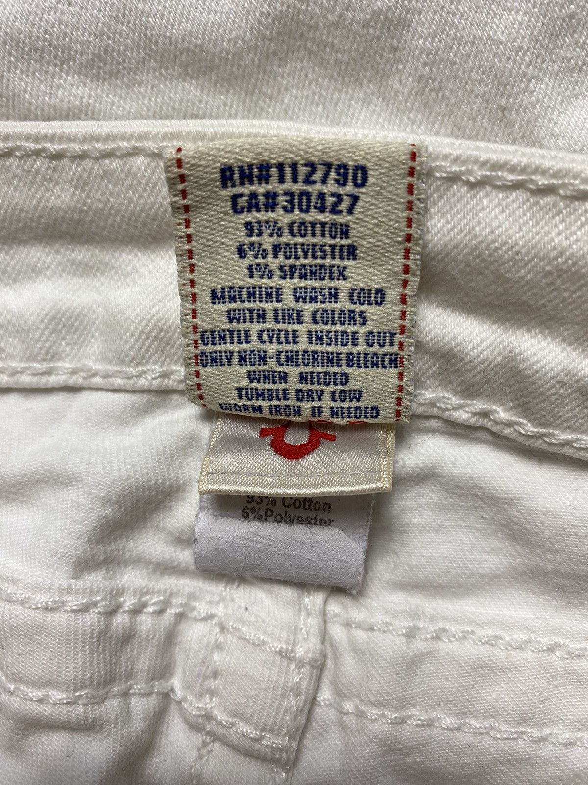 True Religion True Religion BILLY silver crystal buttons white denim jeans Size 26" / US 2 / IT 38 - 9 Thumbnail