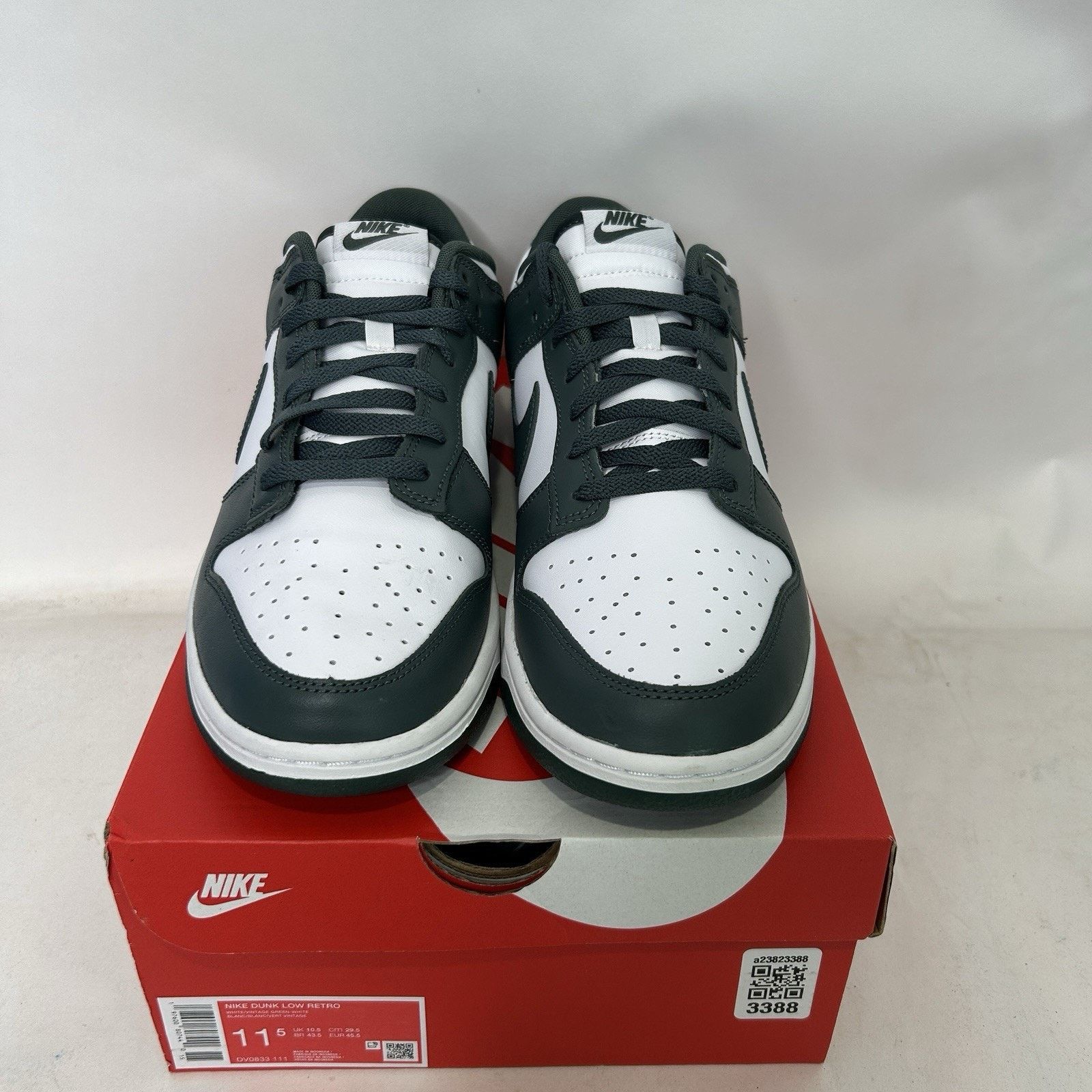 Nike Nike Dunk Low Retro “White Vintage Green” Size US 11.5 / EU 44-45 - 2 Thumbnail