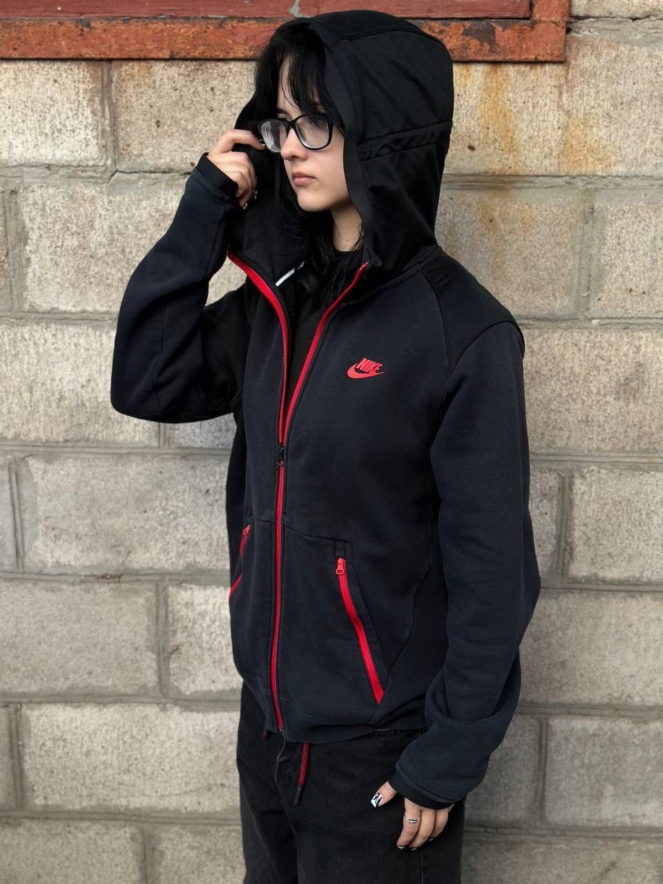 Nike VTG Nike Zip Hoodie Tech Fleece Size M Y2K 00s USA Hype Size US M / EU 48-50 / 2 - 1 Thumbnail