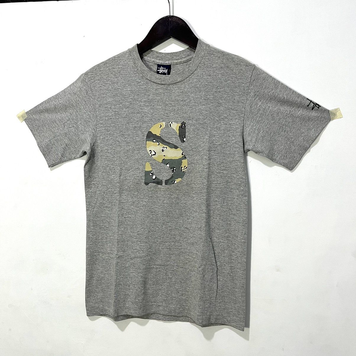 Stussy 90s STUSSY LOGO S CAMOUFLAGE TEE Size US S / EU 44-46 / 1 - 1 Thumbnail