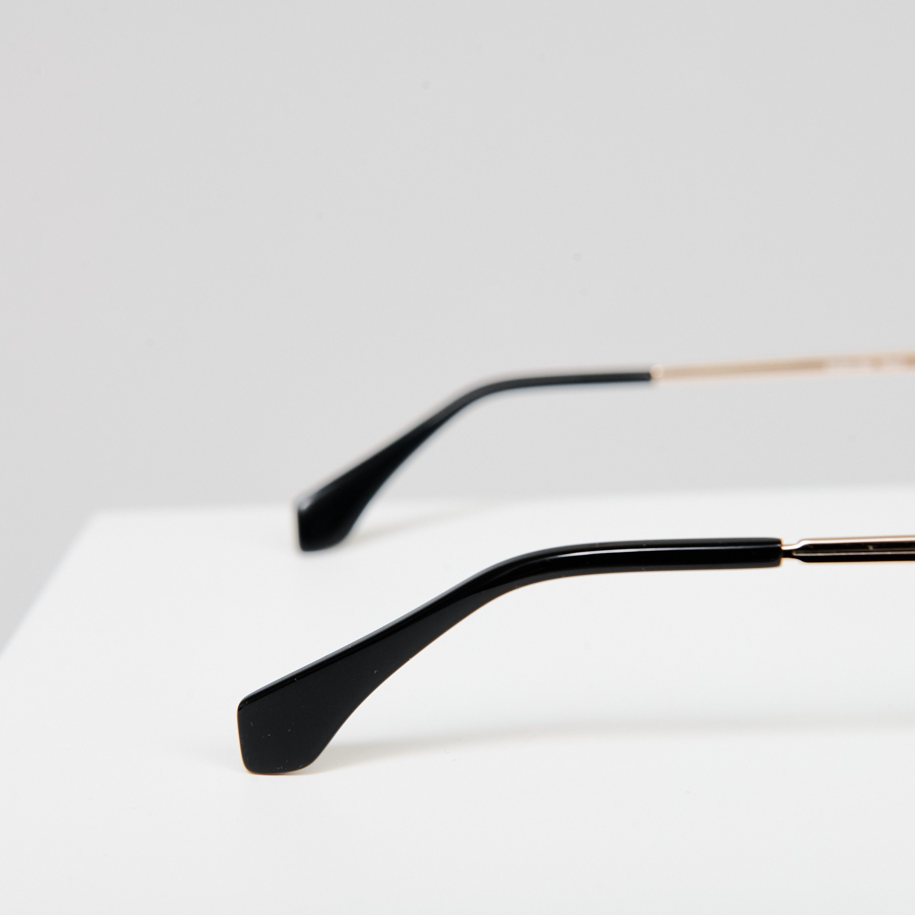 Palm Angels PALM ANGELS PERI10H 7662 Sunglasses Size ONE SIZE - 6 Thumbnail