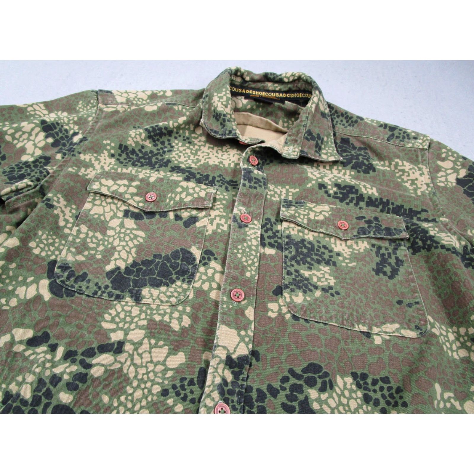 Vintage DC Shoes Jacket Mens Medium Green Camo DPM Disruptive Pattern Twill Size US M / EU 48-50 / 2 - 2 Thumbnail