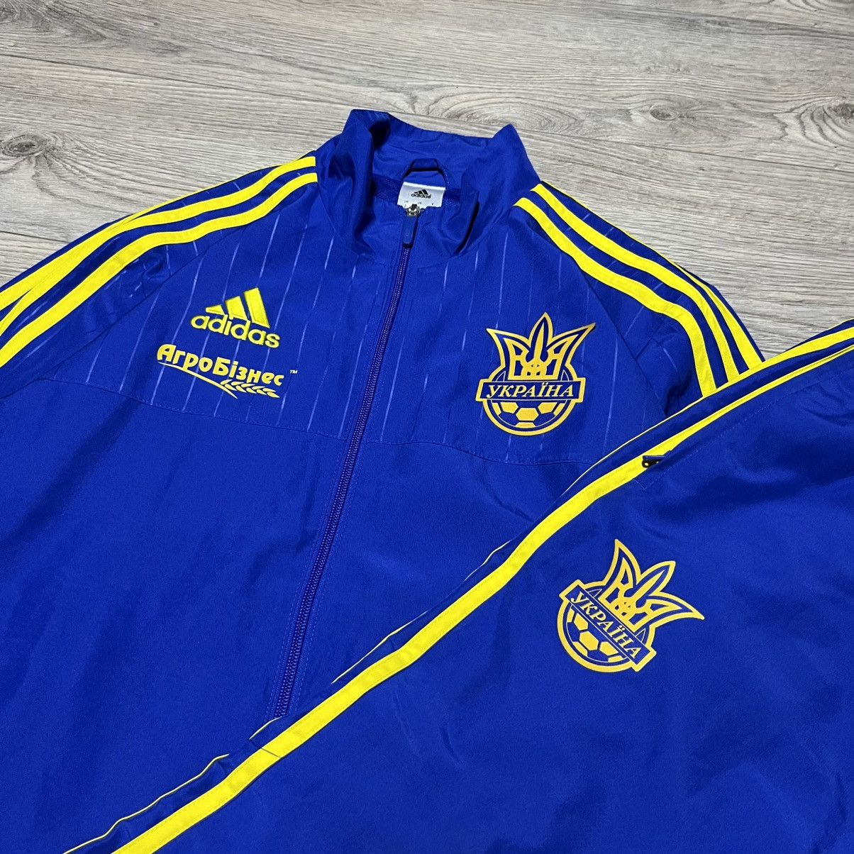 Adidas Ukraine National Team Sport Suit Adidas Vintage Rare Size US S / EU 44-46 / 1 - 2 Thumbnail