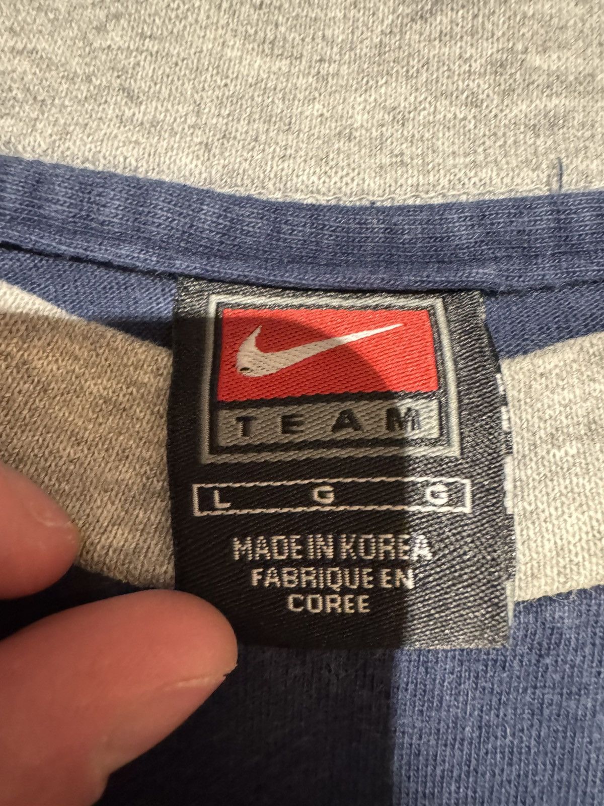 Nike Rare Nike Michigan Tee center swoosh Size US L / EU 52-54 / 3 - 3 Thumbnail