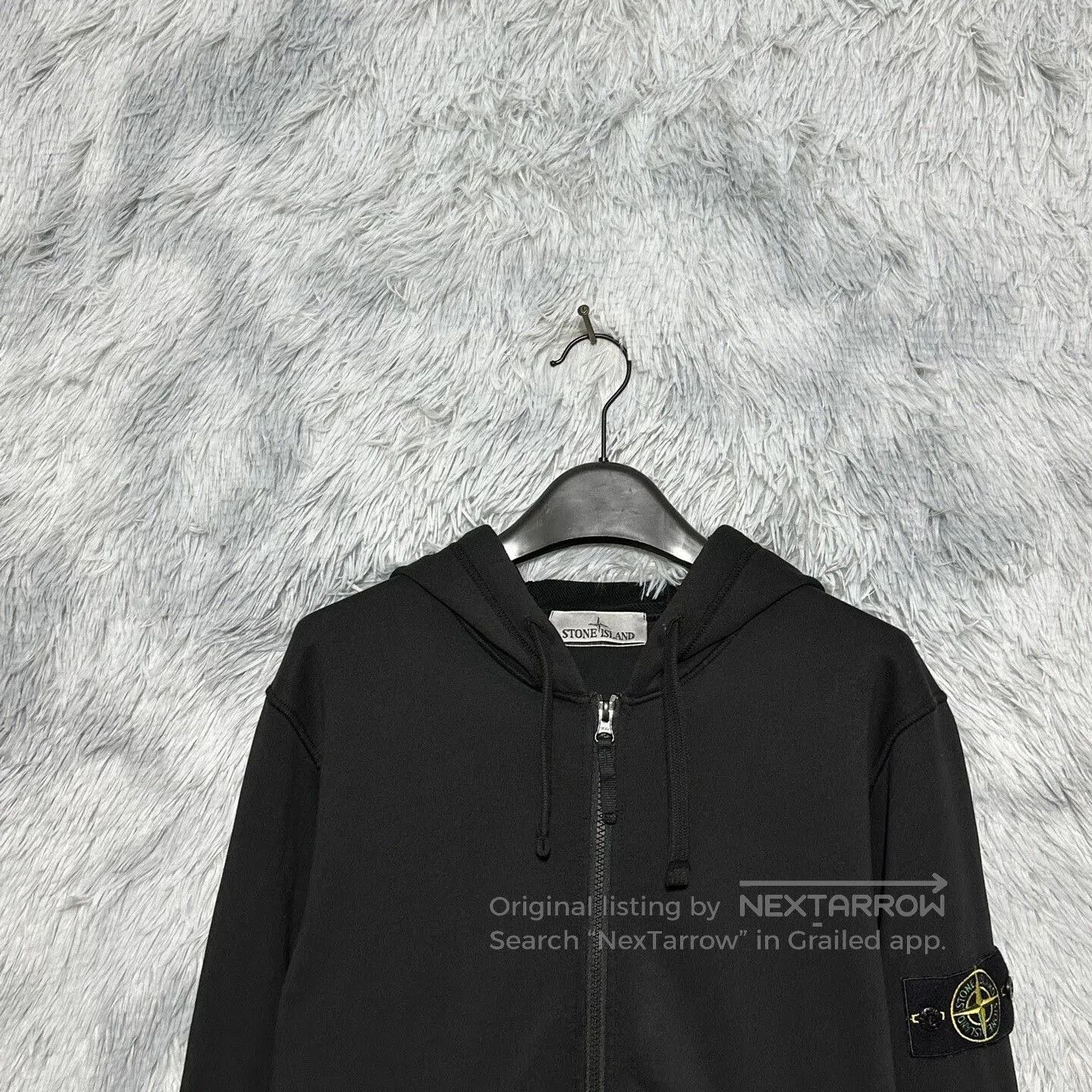 Stone Island stone island black hooded sweatshirt size M. Size US M / EU 48-50 / 2 - 3 Thumbnail