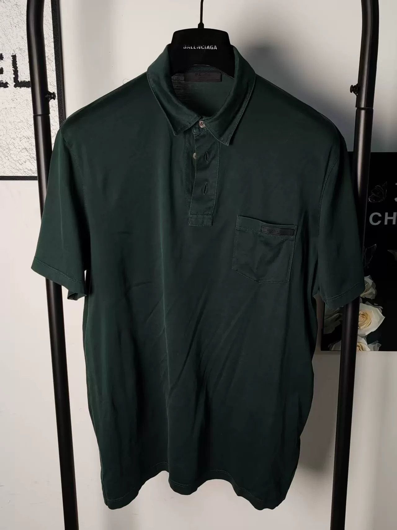 Prada Prada Pocket Logo Short Sleeve Shirt Size US M / EU 48-50 / 2 - 1 Thumbnail