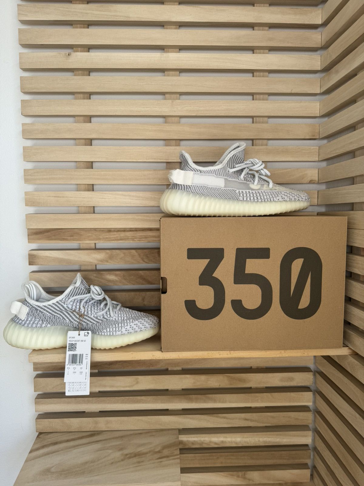 Yeezy Adidas Yeezy Boost 350 V2 "Static" - Brand New - Size 40 EU Size US 7 / IT 37 - 1 Thumbnail