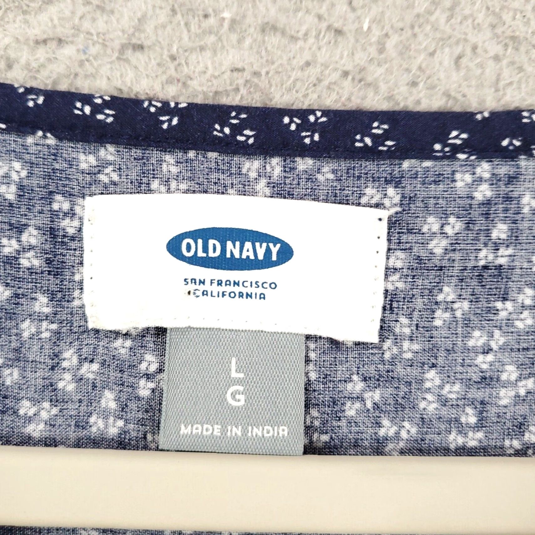 Old Navy Womens Dress L Navy Blue Ditsy Speckled Keyhole V Neck Pleated Tie Bohemian Classic Colorful Old Navy Size L / US 10 / IT 46 - 5 Thumbnail