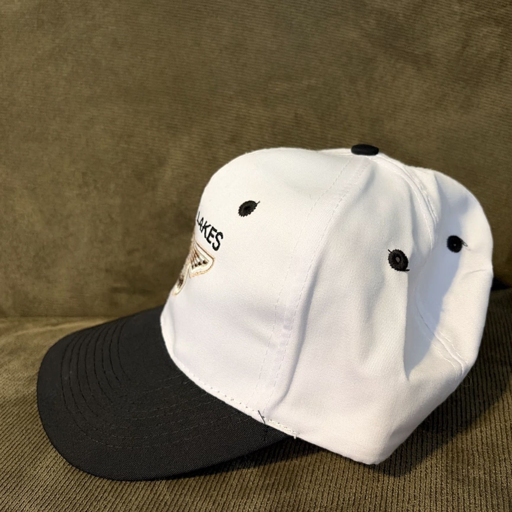 Vintage VINTAGE 90s Nissin Silver Lakes Country Club SnapBack Hat Cap Men One Size White Hat Size ONE SIZE - 3 Thumbnail