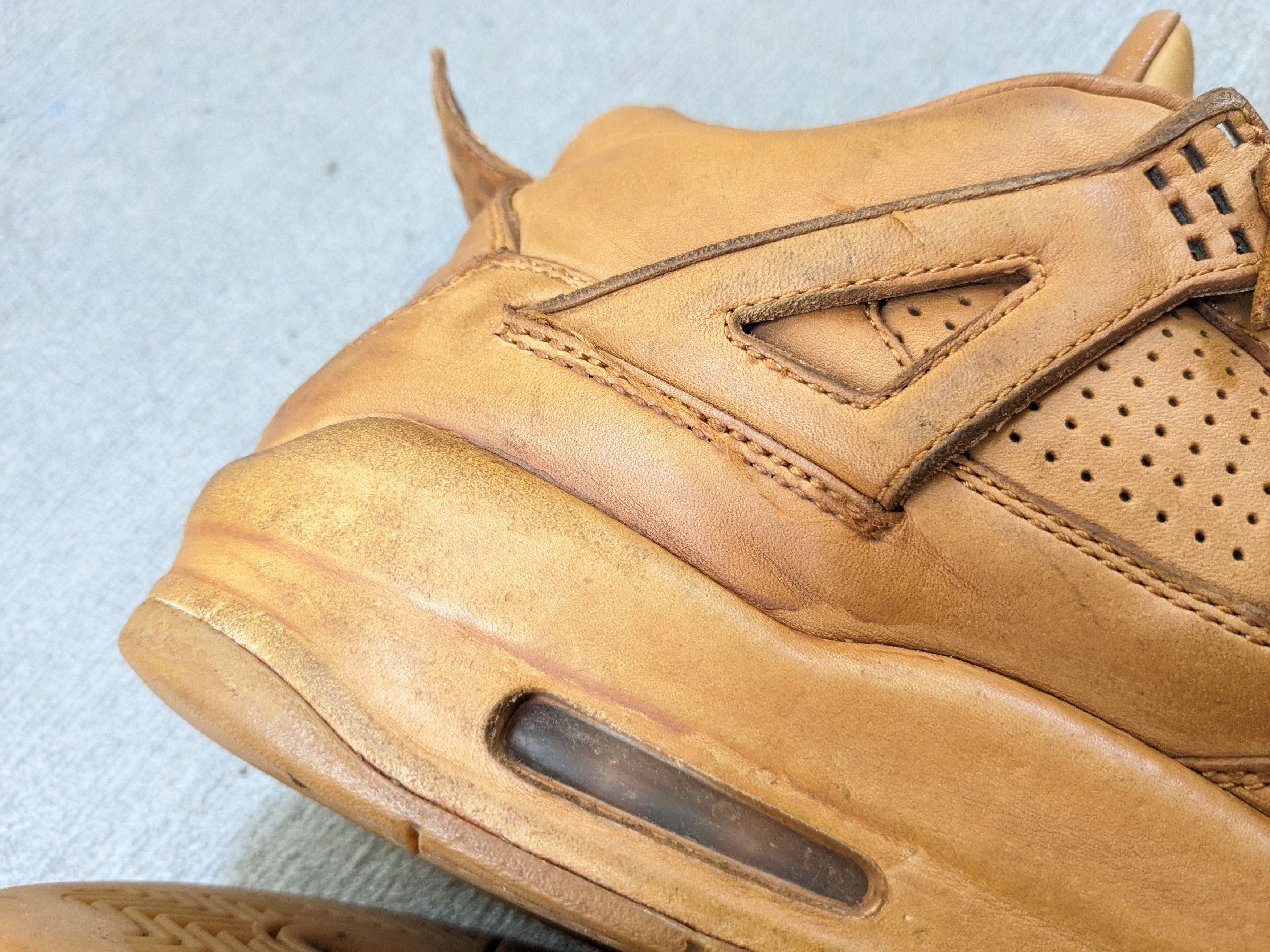 Jordan Brand Nike Air Jordan 4 Premium Pinnacle 9.5 Wheat 819139-205 Size US 9.5 / EU 42-43 - 11 Thumbnail