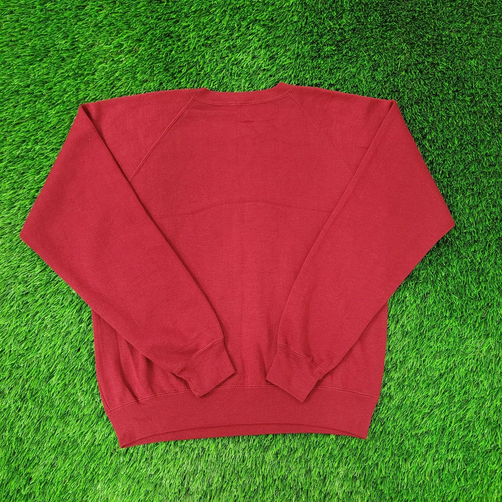 Other Vintage Yarmouth Nova Scotia Sweatshirt M/L 22x23 Crop Y2K Size US M / EU 48-50 / 2 - 13 Thumbnail