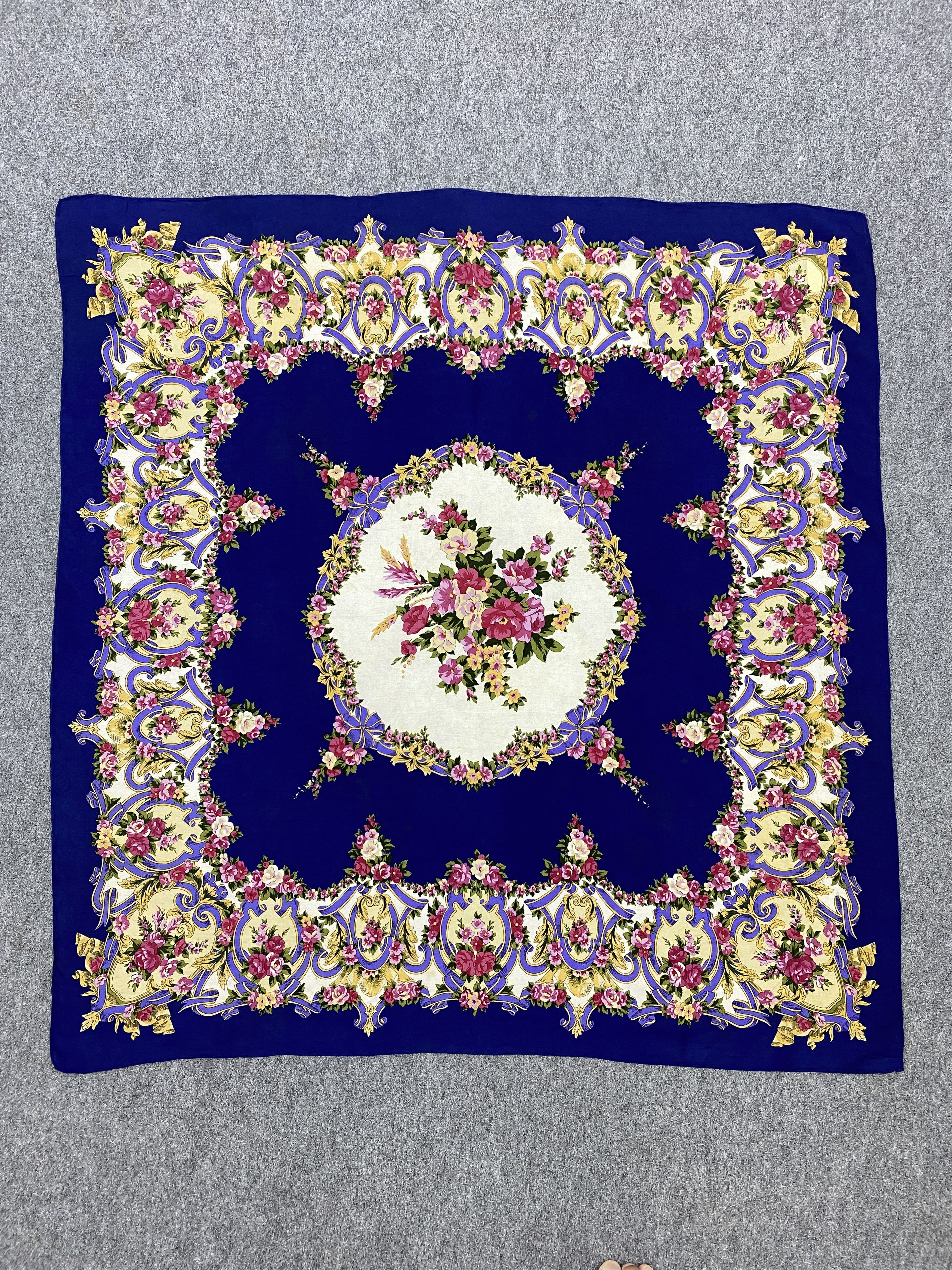 Vintage 70s Vintage Floral Vintage Silk Scarf SN0094 Size ONE SIZE - 3 Thumbnail