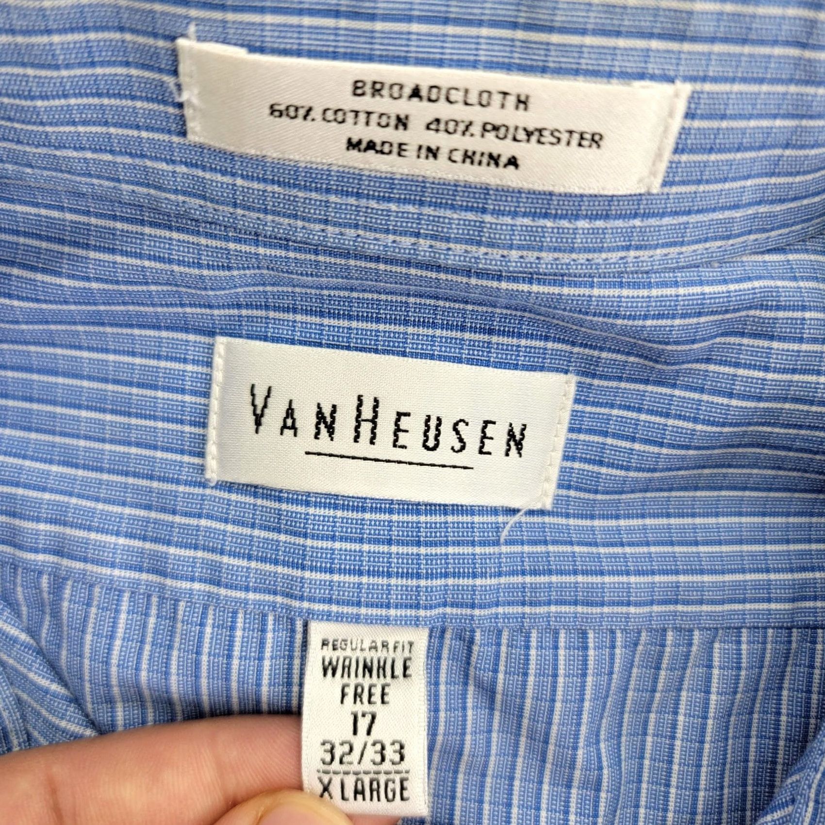 Van Heusen Van Heusen Shirt Mens XL Blue Broadcloth Button Front Wrinkle Free Regular Fit Size US XL / EU 56 / 4 - 3 Thumbnail