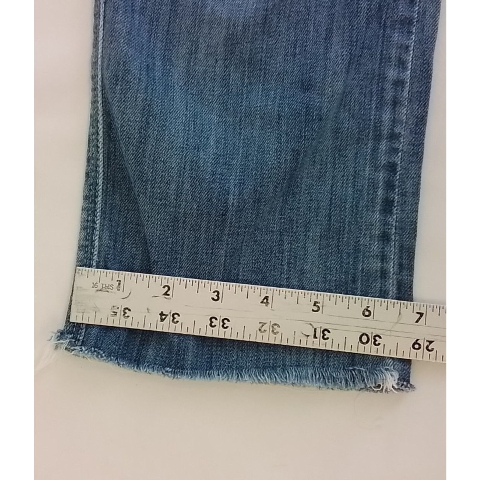 MOTHER Mother Denim The Frayed Rascal Jeans Women's 26 Medium Wash Size 26" / US 2 / IT 38 - 16 Thumbnail