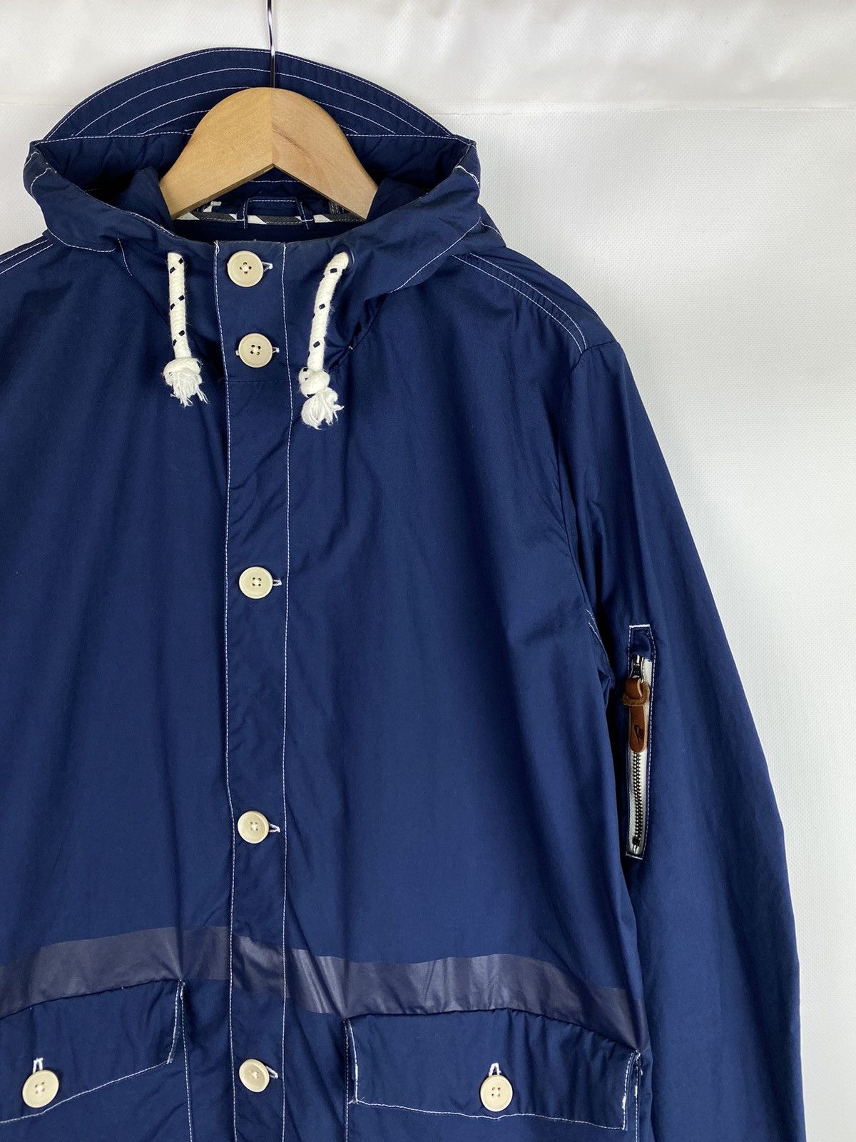 Nike Nike men’s hooded jacket Size US M / EU 48-50 / 2 - 3 Thumbnail