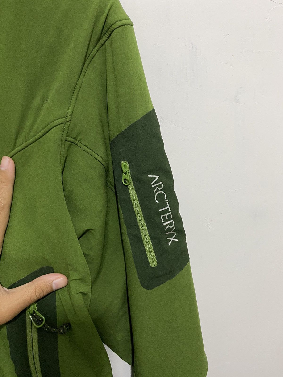 Arc'teryx Vintage Arcteryx hylus hooded Softshell Jacket Logo Size US M / EU 48-50 / 2 - 3 Thumbnail