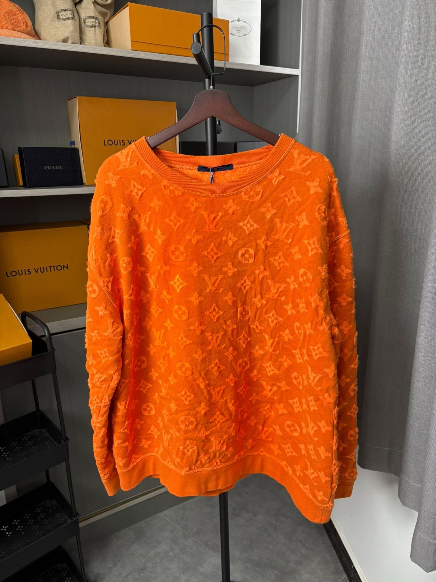 Louis Vuitton Louis Vuitton Retro Orange Hoodie XXL Men Size US XXL / EU 58 / 5 - 1 Thumbnail