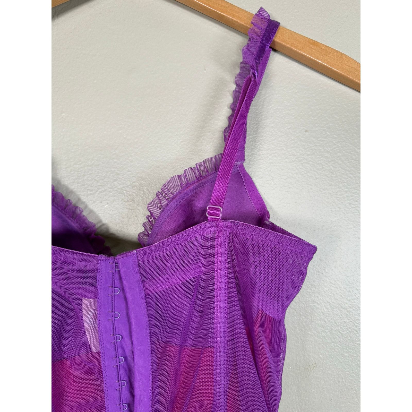 Victoria's Secret NWT Y2K Victoria’s Secret Purple Corset Bustier 36C Size ONE SIZE - 4 Thumbnail