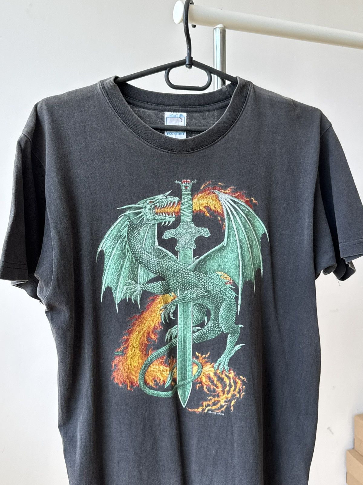 Vintage Vintage Y2K Tribal Fire Dragon T-shirt Size US L / EU 52-54 / 3 - 2 Thumbnail