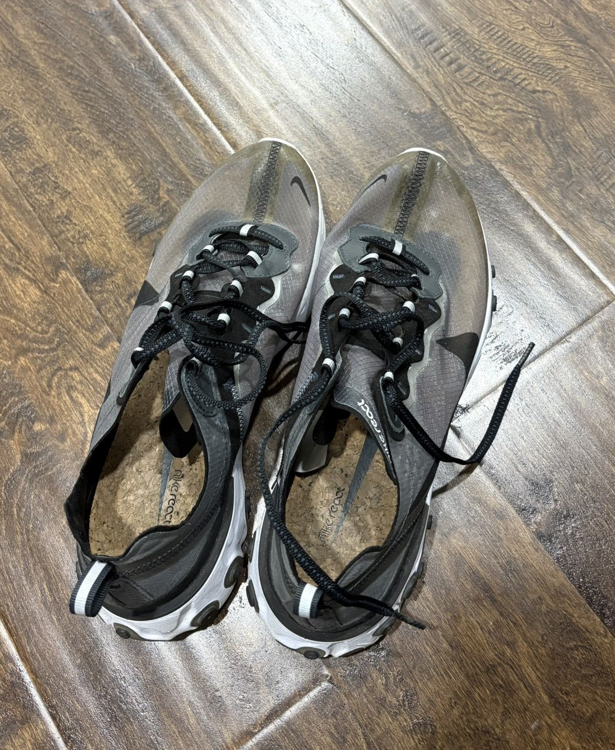 Nike NIKE REACT ELEMENT 87 ANTHRACITE Size US 11.5 / EU 44-45 - 4 Thumbnail