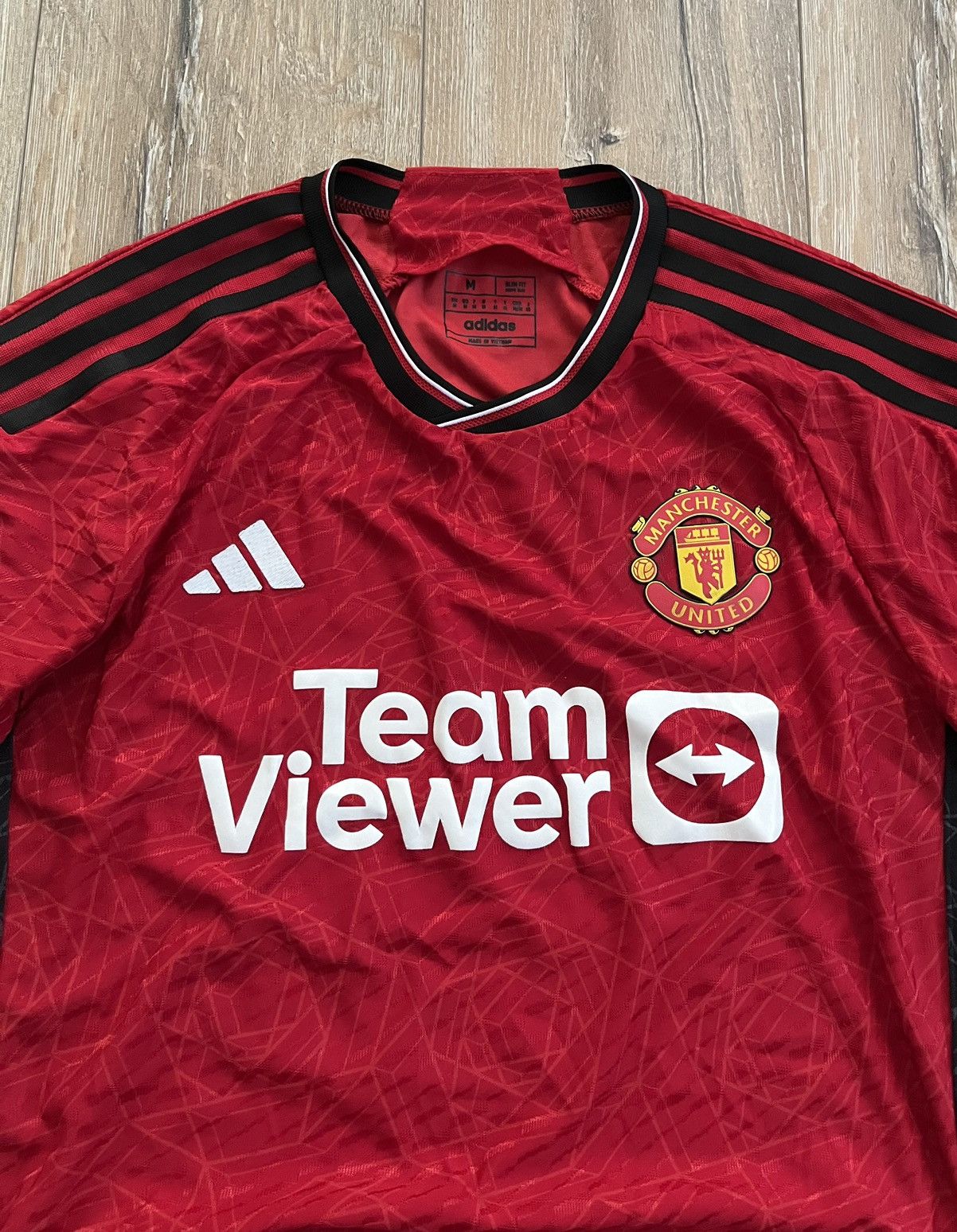 Other MANCHESTER UNITED 23/24 JERSEY #6 MARTINEZ Size US M / EU 48-50 / 2 - 2 Thumbnail
