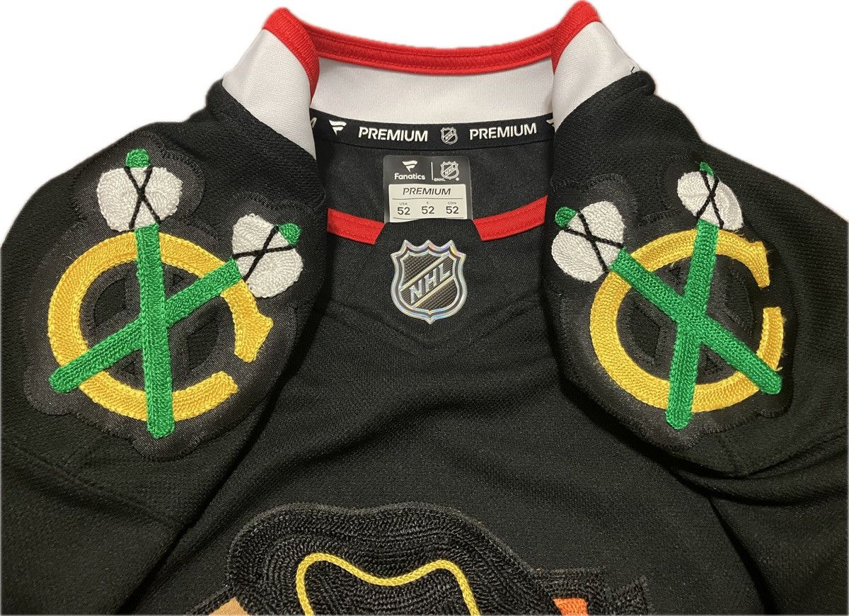 NHL Chicago Blackhawks Alt Fanatics NHL Hockey Jersey Size 52 Size US L / EU 52-54 / 3 - 3 Thumbnail
