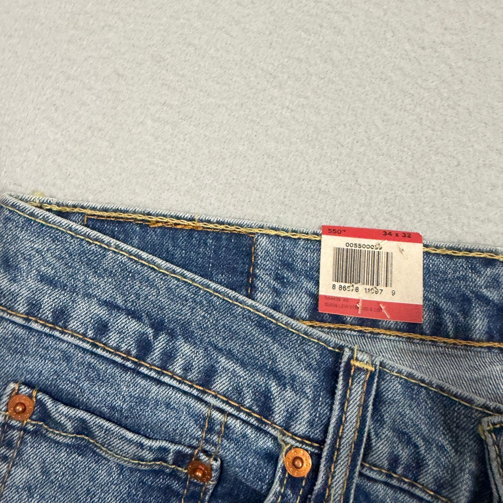 Levi's Levis 550 Relaxed Fit Jeans Men's 34x32 Blue Denim Zip NEW Size US 34 / EU 50 - 4 Thumbnail