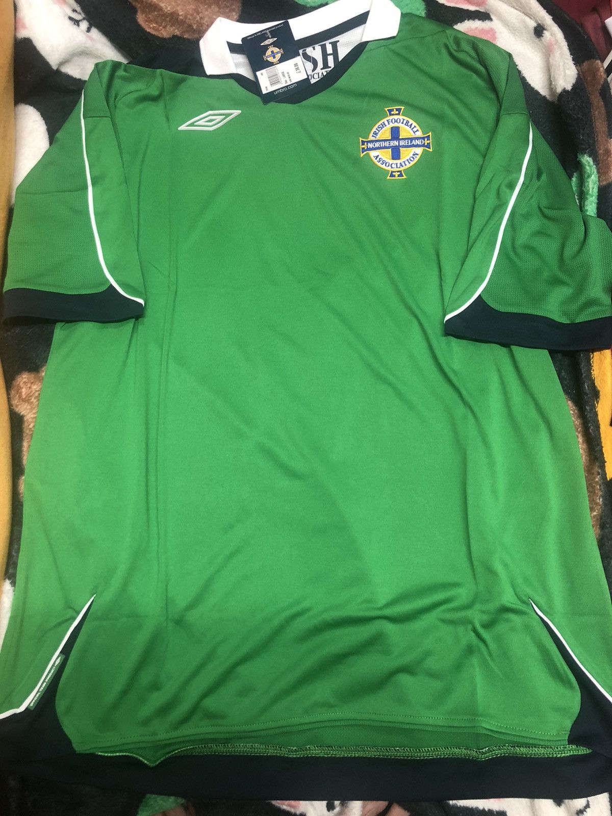 image of Bloke x Soccer Jersey Northern Ireland 06/07 Home Shirt in Green, Men's (Size Large)