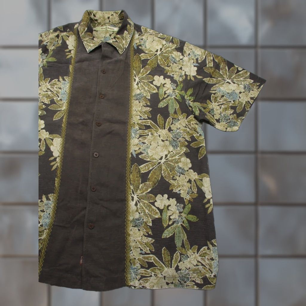 Tommy Bahama VINTAGE? No — Tommy Bahama Mens Hawaiian Shirt XL Short Sleeve Floral Button Up Silk Shirt Men Beach California 90s Retro Designer Nautical USA Size US XL / EU 56 / 4 - 1 Thumbnail