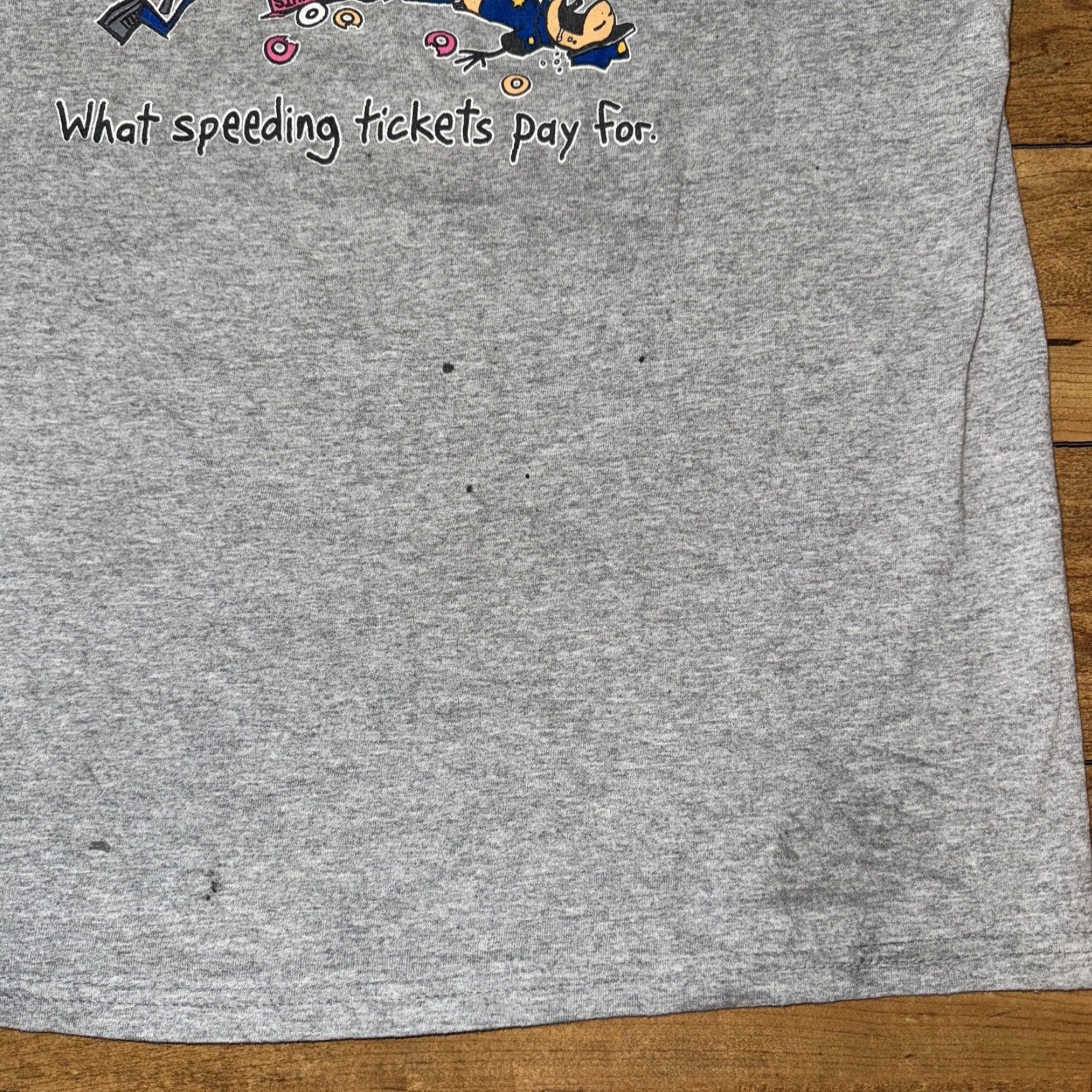 Vintage VINTAGE Y2K Meme T-Shirt Grey Large Donuts Police Humor 20x27 Size US L / EU 52-54 / 3 - 2 Thumbnail