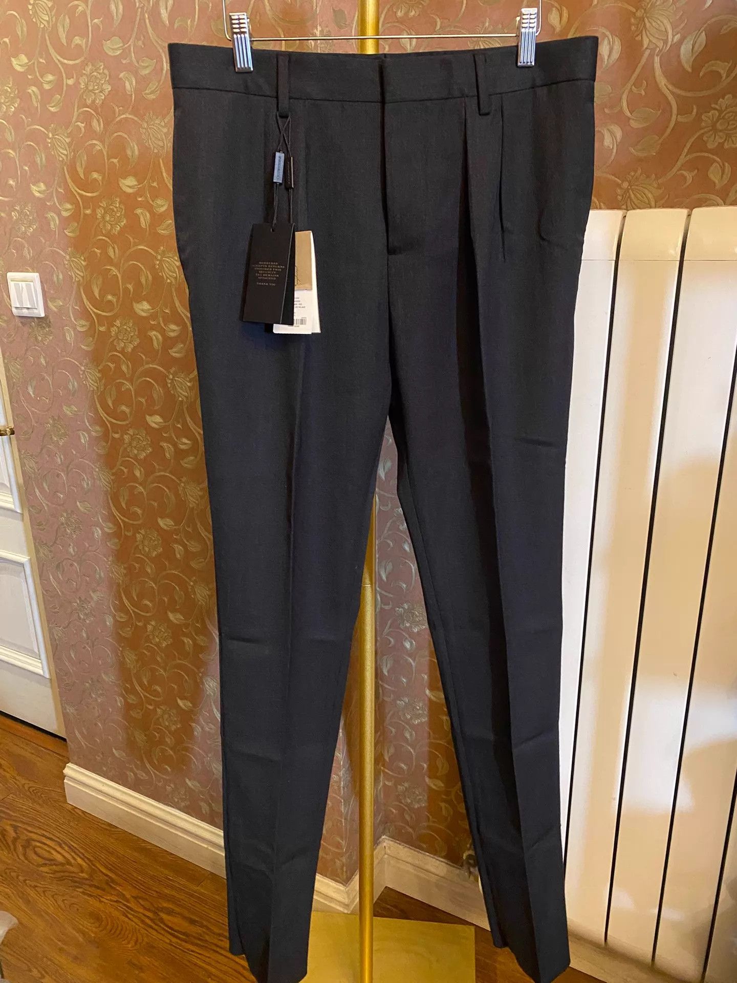 Burberry Burberry London Heavy Wool Charcoal Pants Italy 48 Size US 32 / EU 48 - 1 Thumbnail