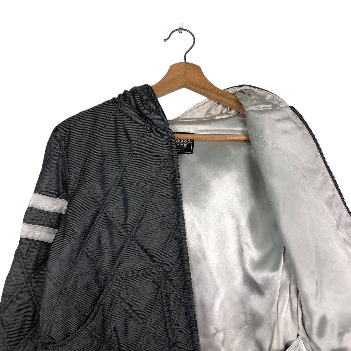 Guess 📌CROPPED QUILTED BIKER JACKET GUESS JEANS Size US XS / EU 42 / 0 - 14 Thumbnail