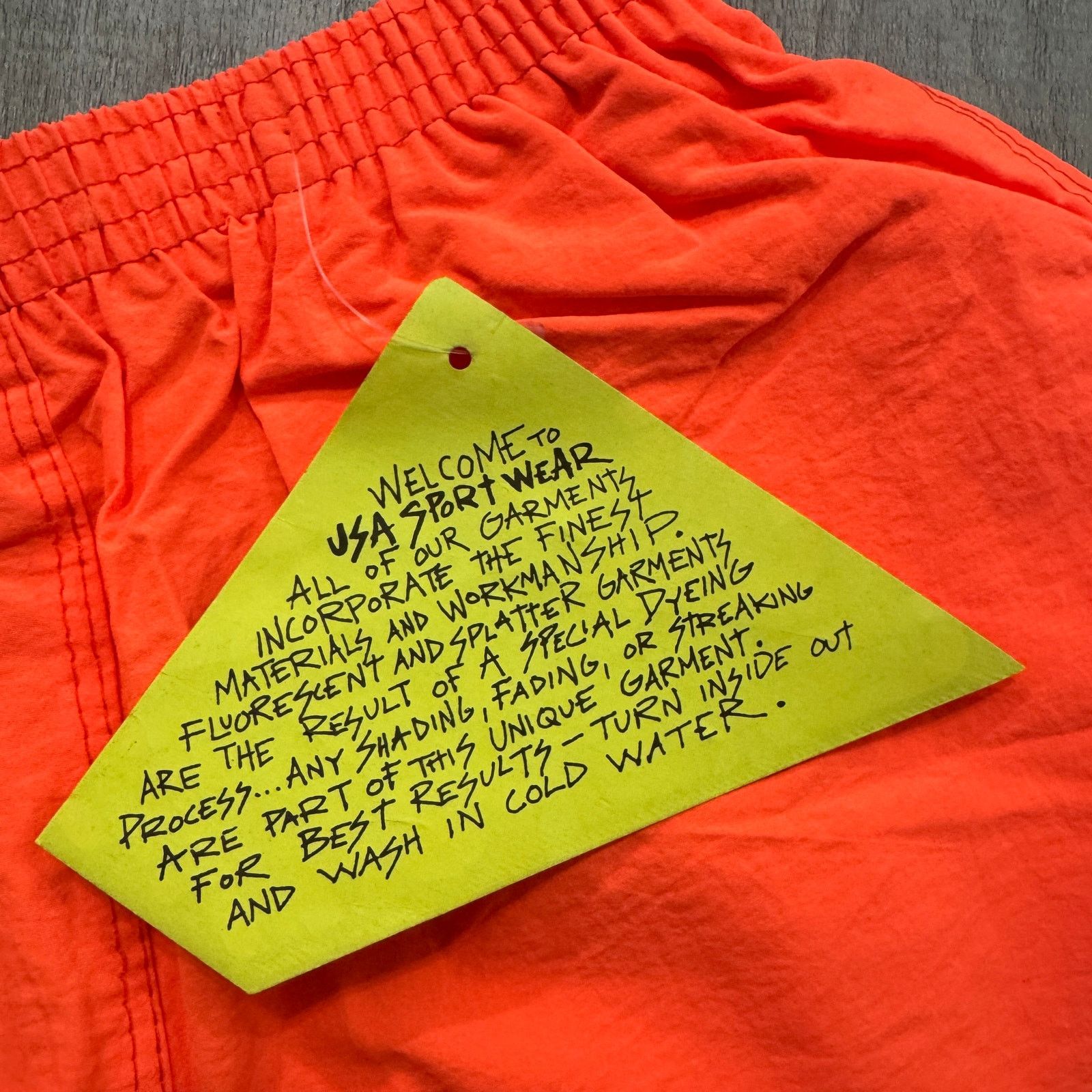 Vintage NEW Vintage USA Sport Surf Shorts Men Small Orange 80s Size US 26 / EU 42 - 4 Thumbnail