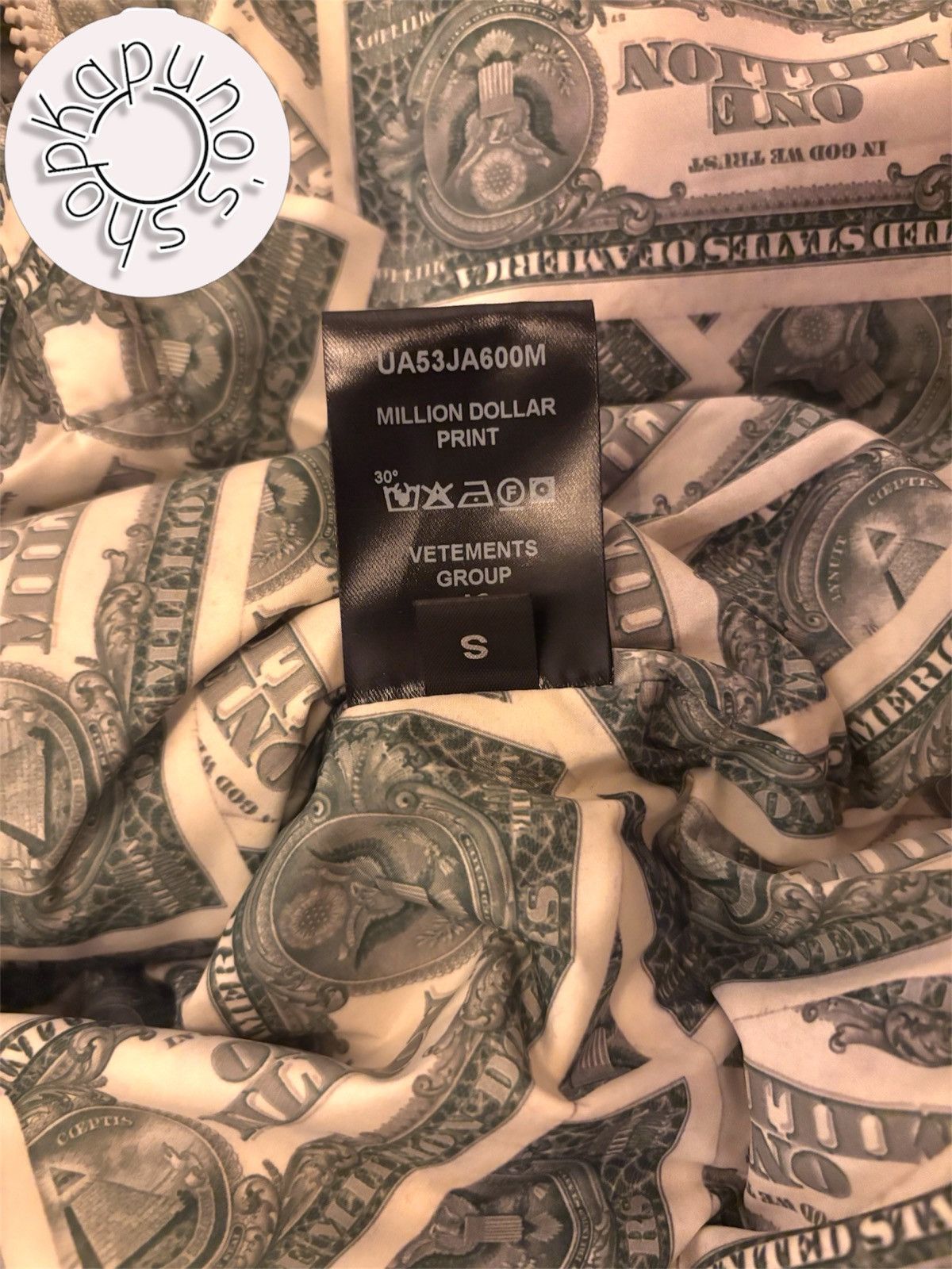 Vetements Vetements Million Dollar Puffer Jacket Size US S / EU 44-46 / 1 - 10 Thumbnail