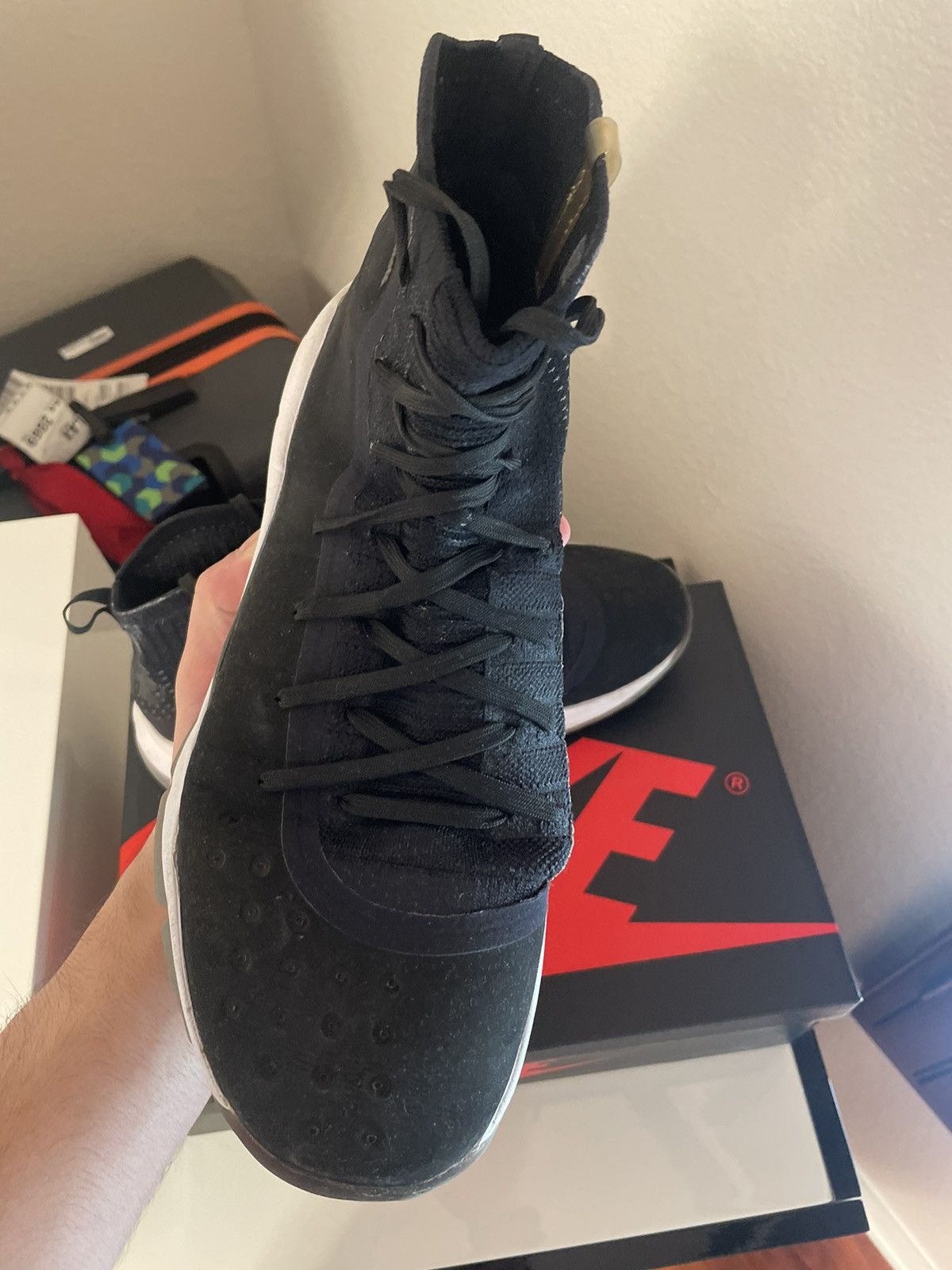 Under Armour Curry 4 More dimes Size US 11 / EU 44 - 4 Thumbnail