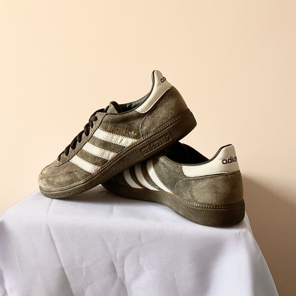 Adidas Adidas Spezial OG Samba Speedcat Vibe Sneakers Shoes Size US 6.5 / EU 39-40 - 2 Thumbnail