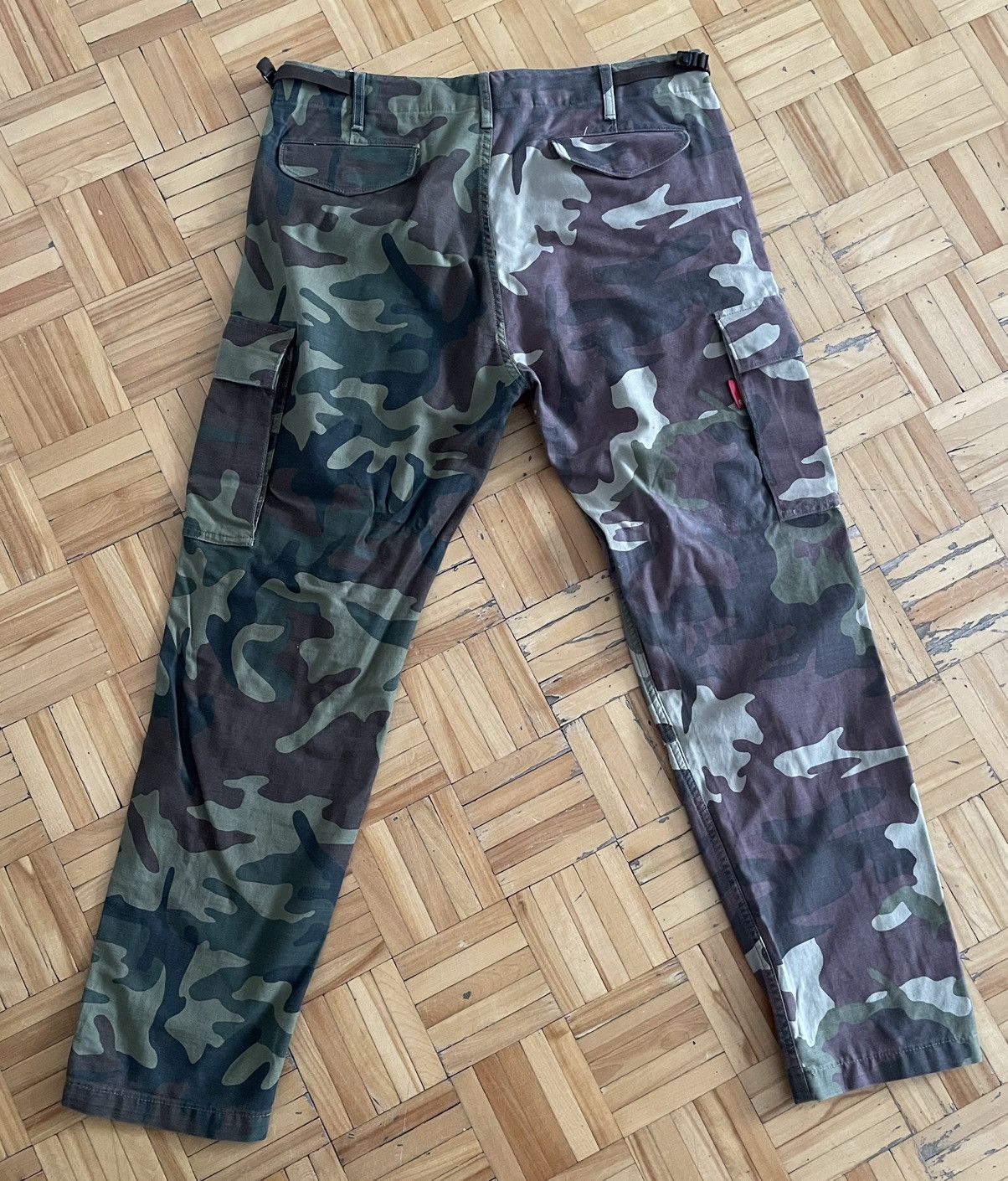 Levi's Levi’s camo cargo pants Size US 34 / EU 50 - 2 Thumbnail
