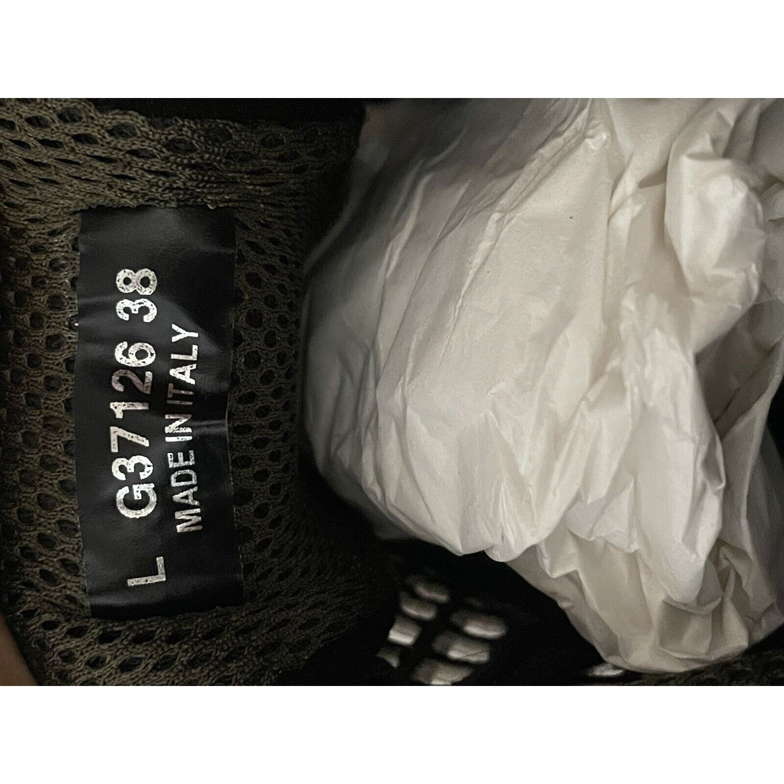 Chanel Chanel Sneakers 21C G37126 Size 38 NIB Size US 7 / IT 37 - 9 Thumbnail