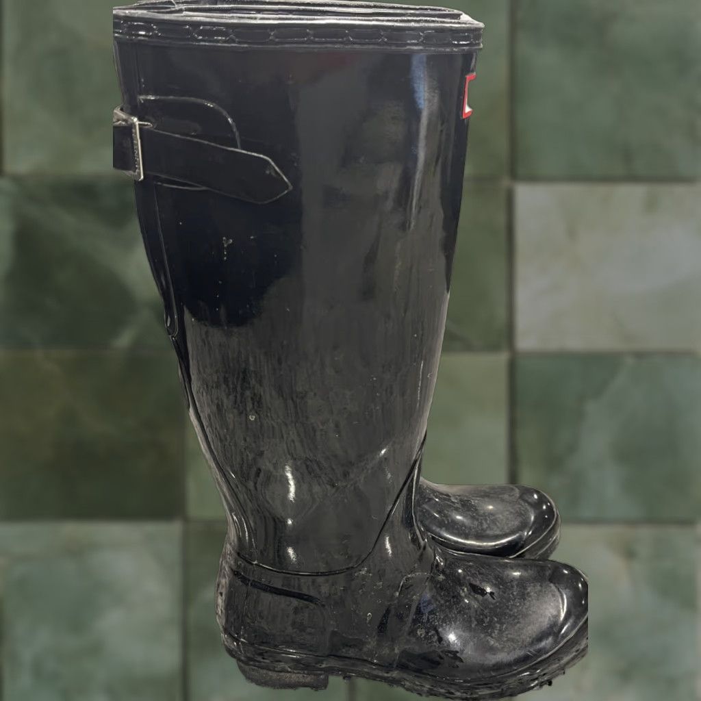 Hunter Hunter Women's Original Tall Gloss Rain Boots Size 6 Black Size US 6 / IT 36 - 1 Thumbnail